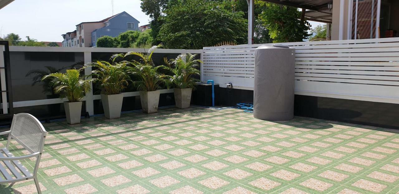 Baan Sasithorn Huahin Villa Exterior photo