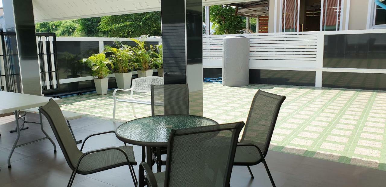 Baan Sasithorn Huahin Villa Exterior photo